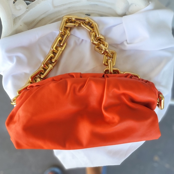 Bottega Veneta pouch bag - Picture 2 of 7